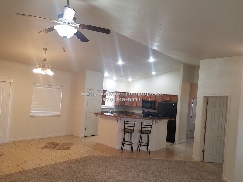 Newer 4 Bedroom 2 Bath Fruita property image