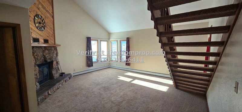 Lots of space in this 3 Bedroom 2.5 Bath Ridges Duplex property image