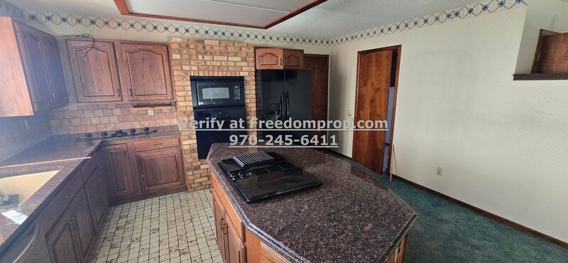 Well Maintained Established Home Near Horizon Dr property image