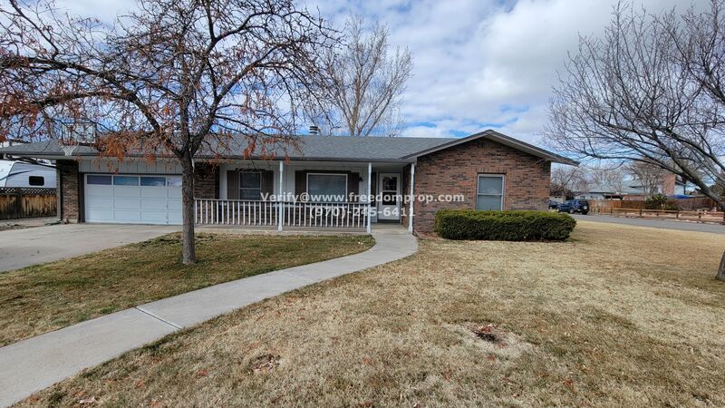 Established 3 bedroom 2 bath home property image
