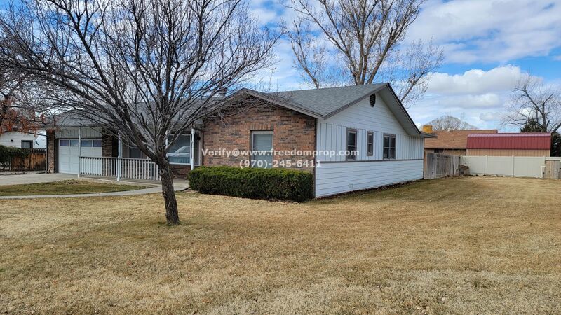 Established 3 bedroom 2 bath home property image