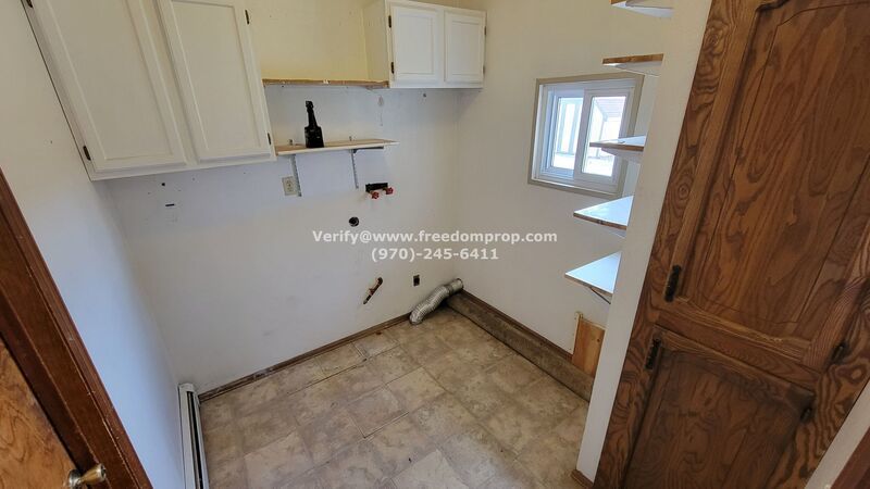 Established 3 bedroom 2 bath home property image