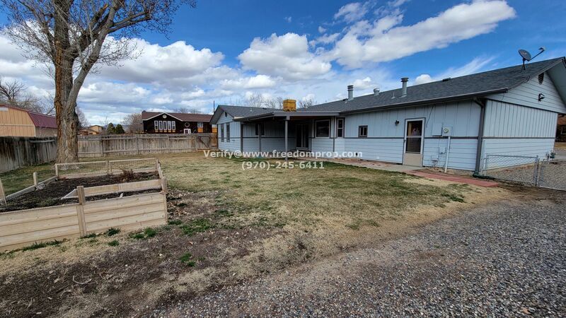 Established 3 bedroom 2 bath home property image