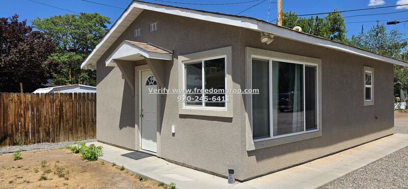 2 bed 1 bath with AC by CMU property image
