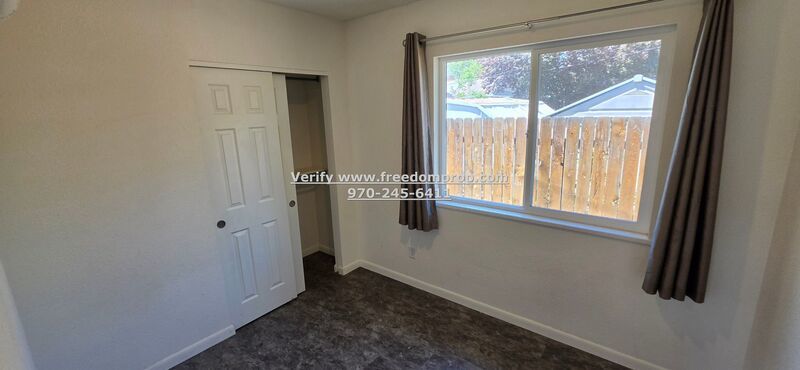 2 bed 1 bath with AC by CMU property image