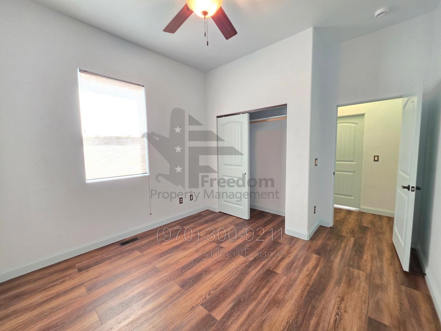 Stunning 3 bed 2 bath home near Tiara Rado property image