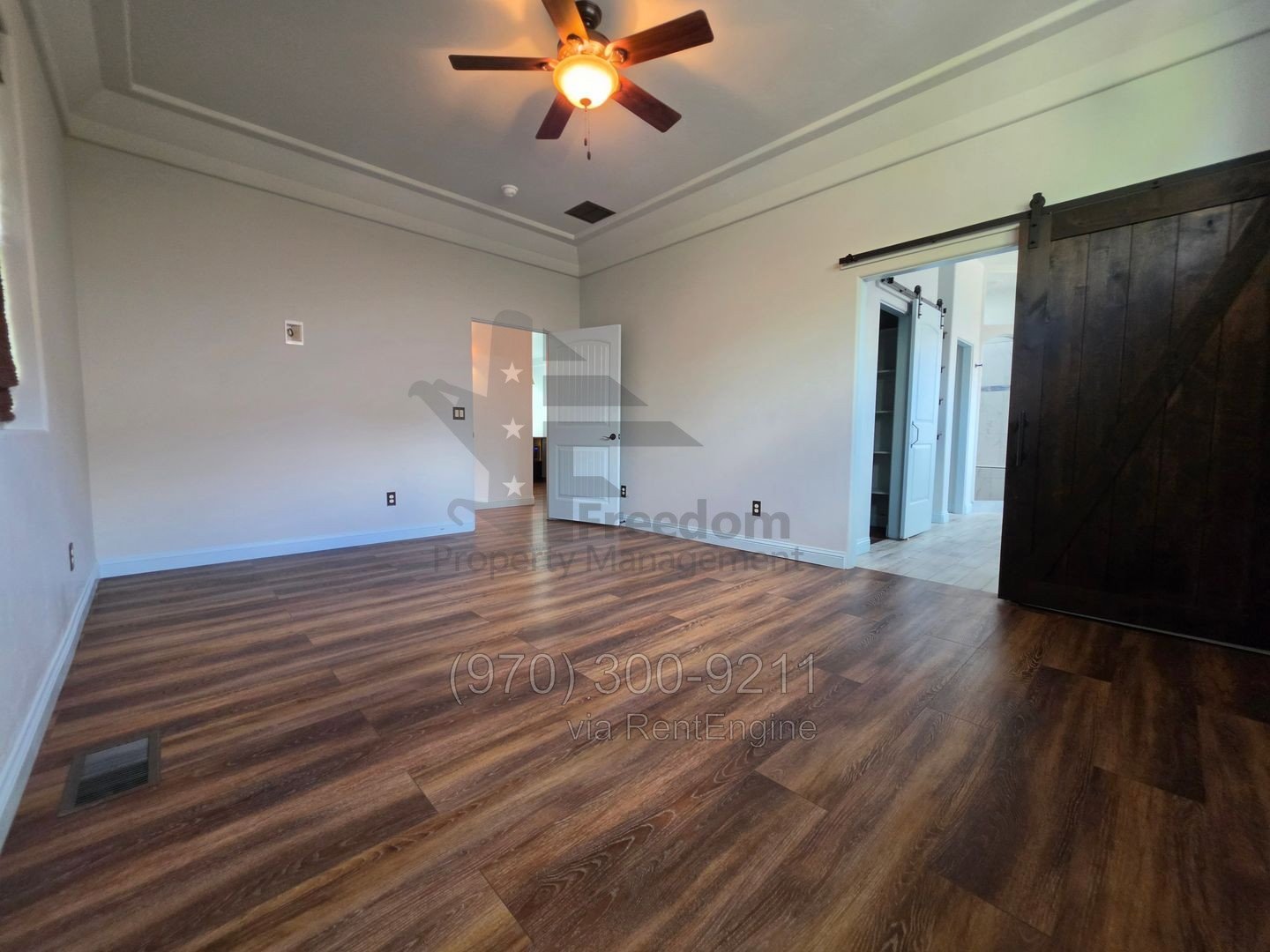 Stunning 3 bed 2 bath home near Tiara Rado property image