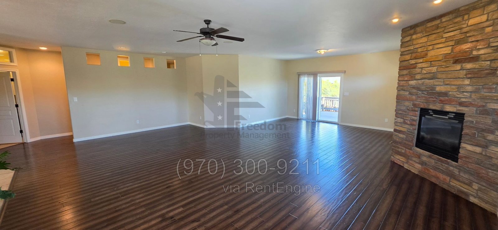 Beautiful spacious 2 Bedroom 2 Bath Townhome property image