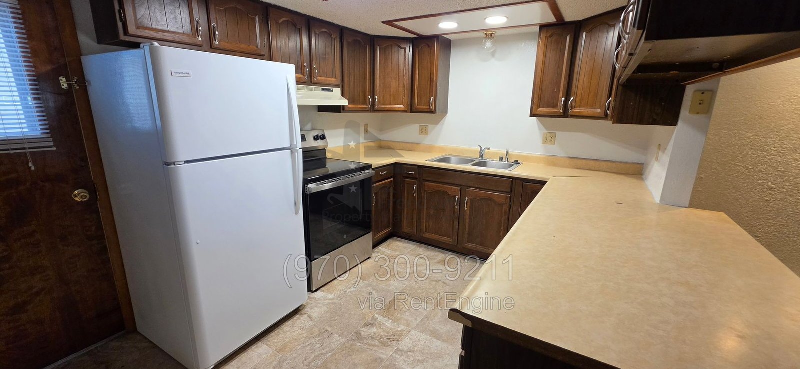 Conveniently Located near CMU & St. Mary's Hospital property image