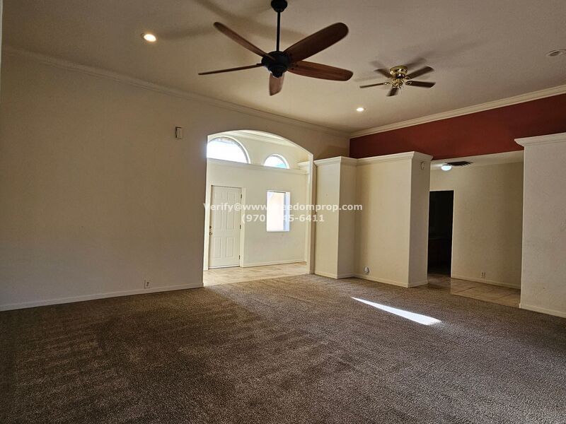 Whitewater living with lots of open space property image