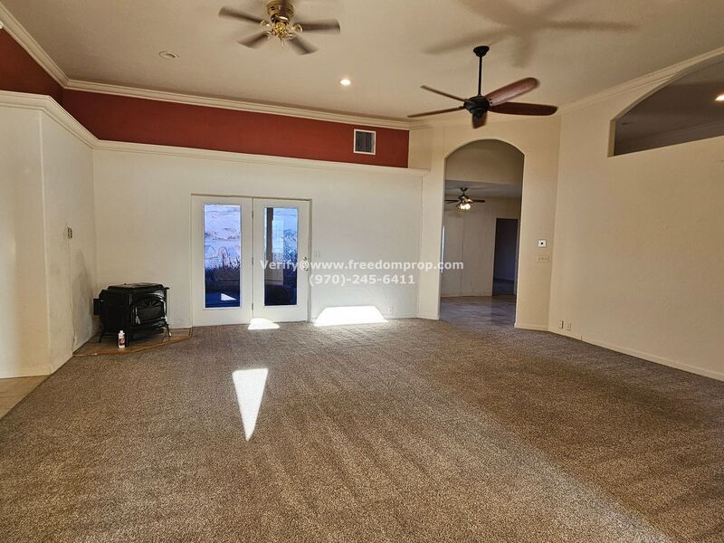 Whitewater living with lots of open space property image