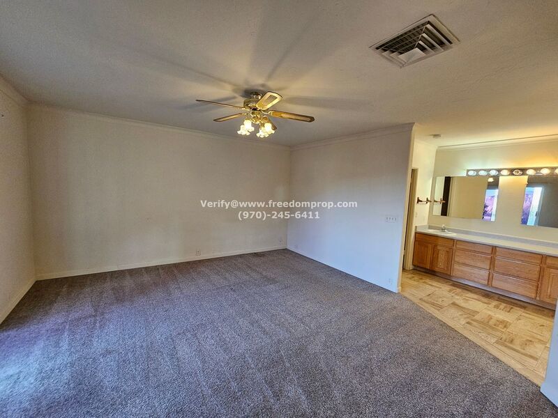 Whitewater living with lots of open space property image