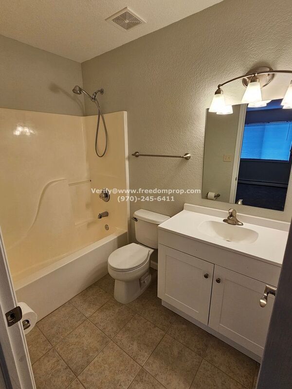 Large corner lot and Newly Updated!!! - 3 Bedroom 2 Bath House property image