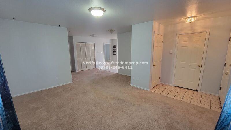 Great Duplex 2 Bedroom 2 Bath 1 Car Garage property image