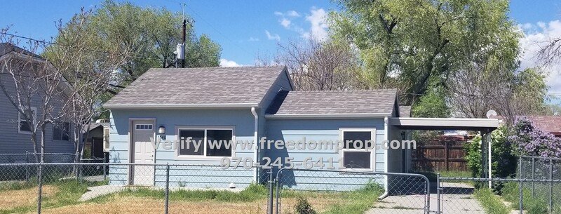 Near Downtown , rent price of $1400 includes all utilities property image