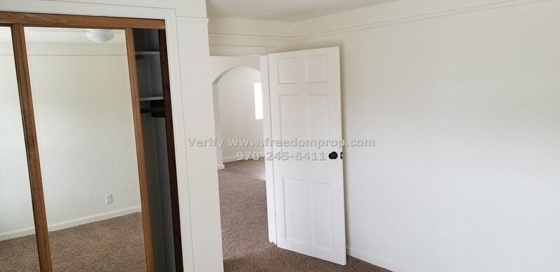 Near Downtown , rent price of $1400 includes all utilities property image