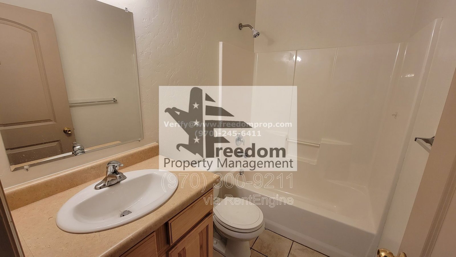 3 Bedroom 2 Bath Duplex! - With Central AC property image