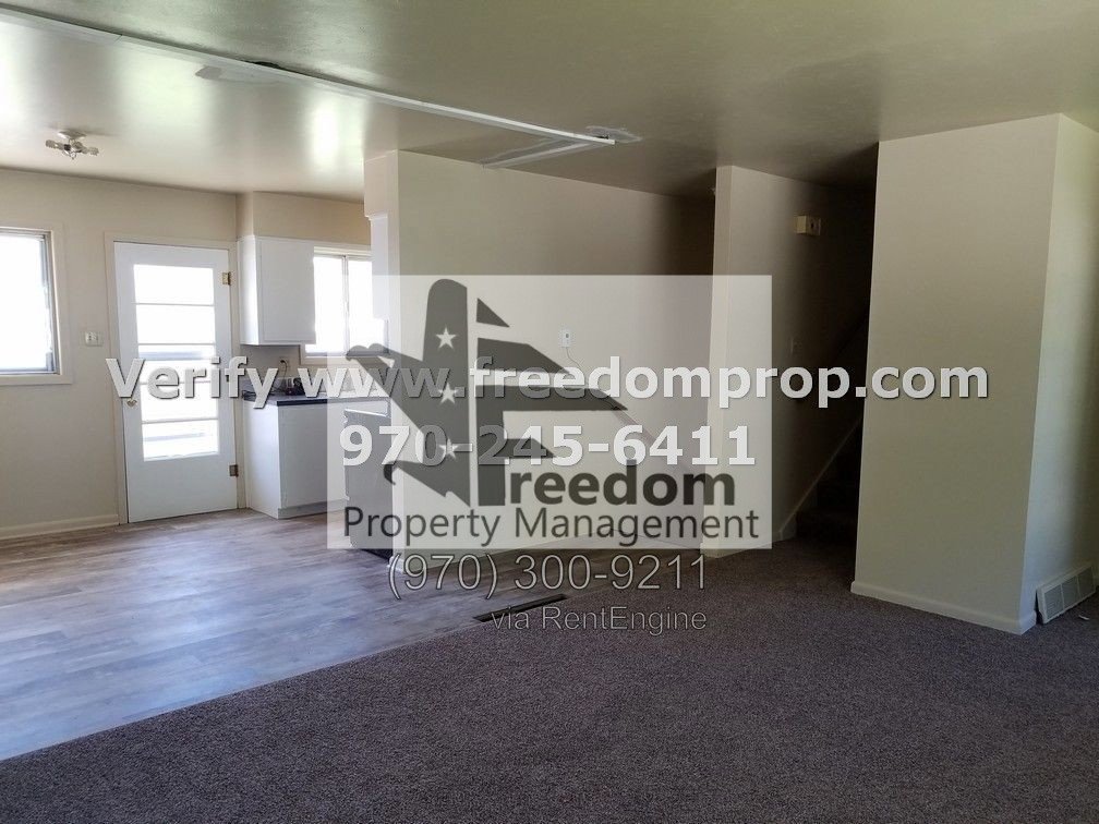 3 or 4 bedroom 2 bath house near Lincoln Park property image