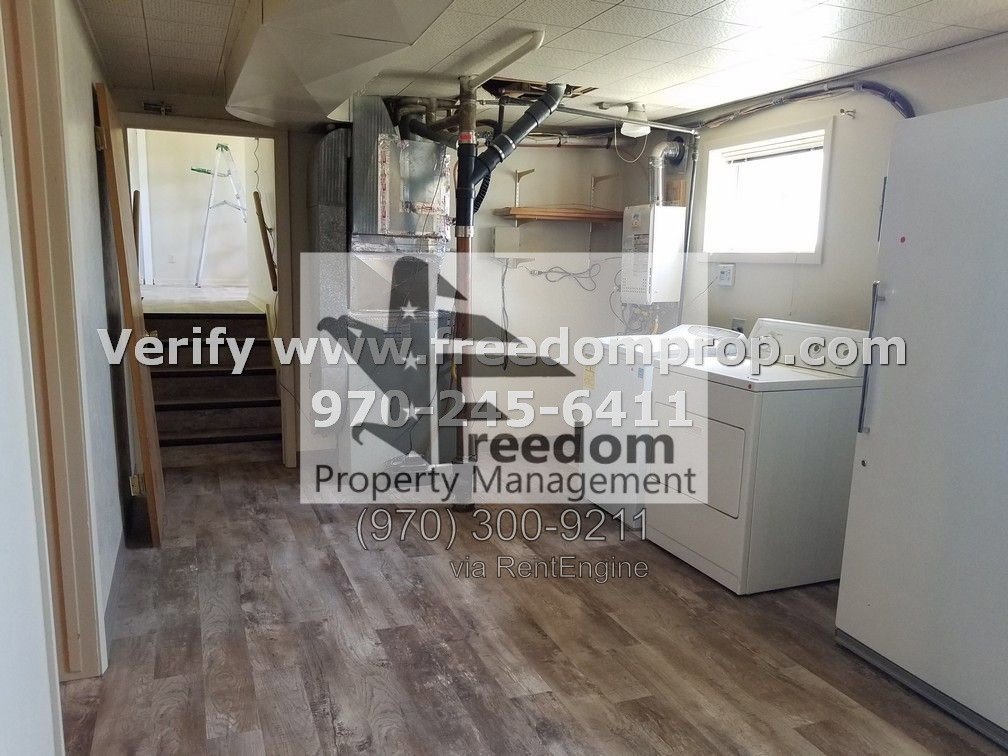 3 or 4 bedroom 2 bath house near Lincoln Park property image