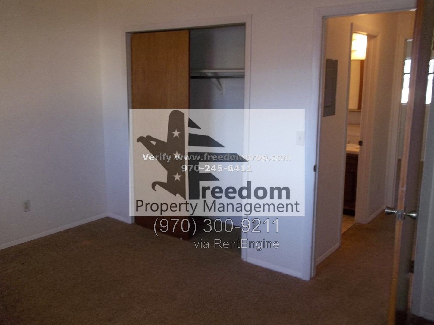 Well maintained - 2 Bedroom 1 Bath 2nd Floor Apartment property image