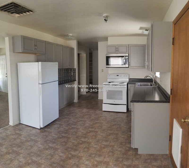 3 Bedroom House Near Downtown and close to CMU property image