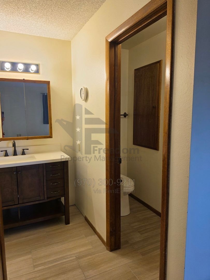 North Grand junction 2 bed 2 bath condo on Horizon Dr. near St. Mary's property image