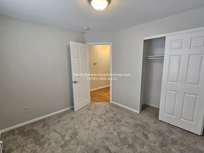 Large corner lot and Newly Updated!!! - 3 Bedroom 2 Bath House property image